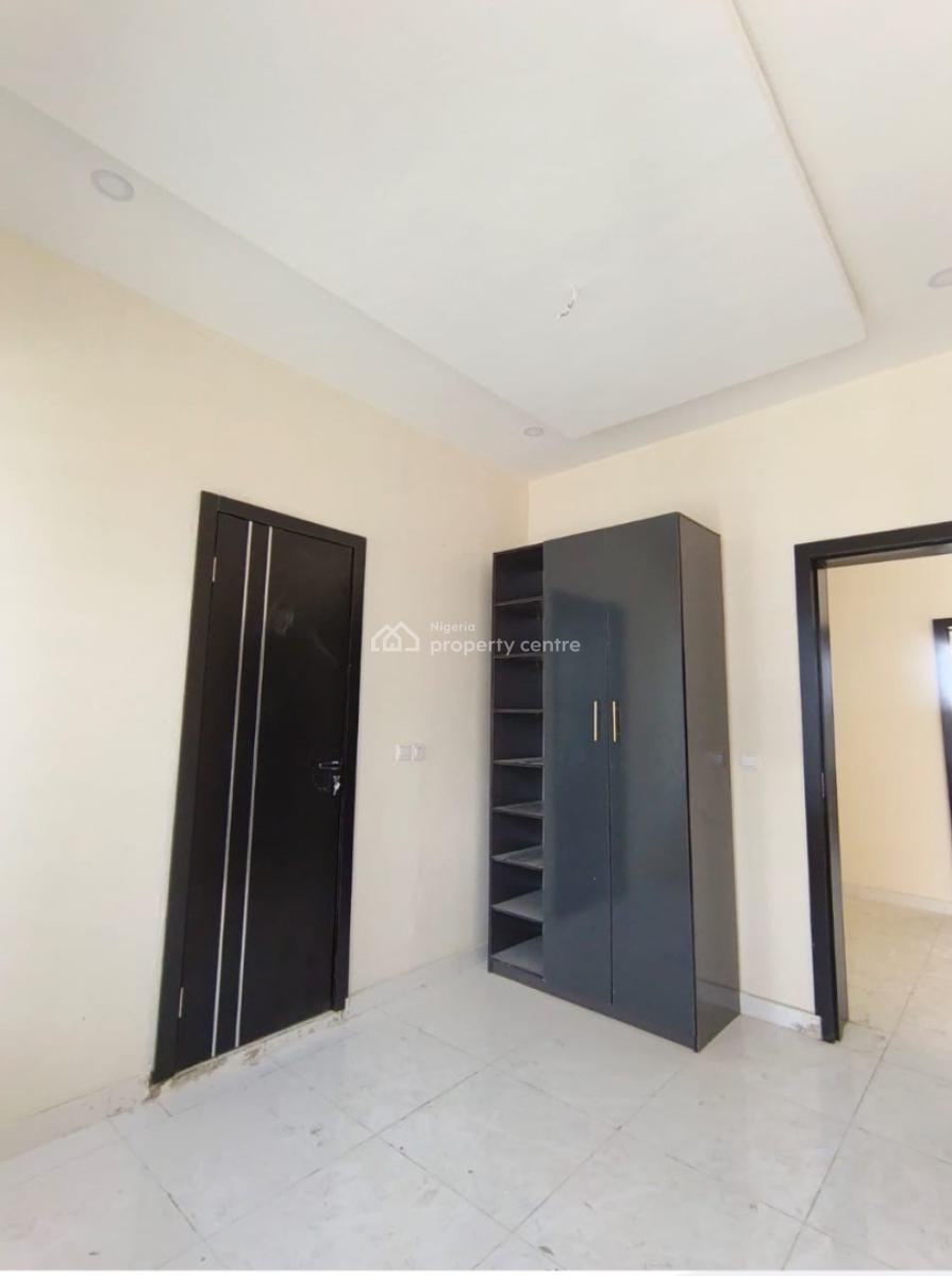 Brand New 2 Bedroom Fully Service, Around Blenco, Sangotedo, Ajah, Lagos, Flat / Apartment for Rent