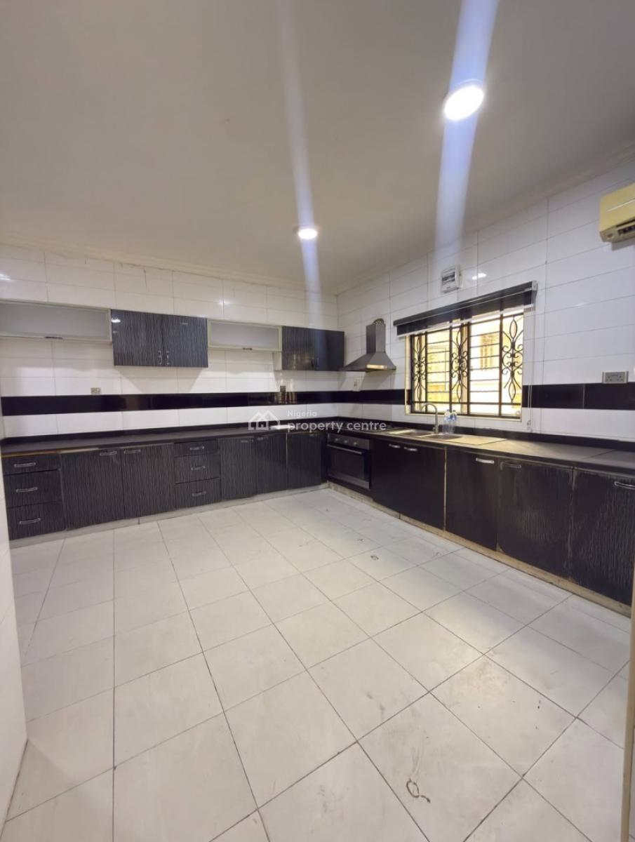Serviced 4 Bedroom En-suite Townhouse with an Enclosed Fitted Kitchen/, Oniru, Victoria Island (vi), Lagos, Terraced Duplex for Rent