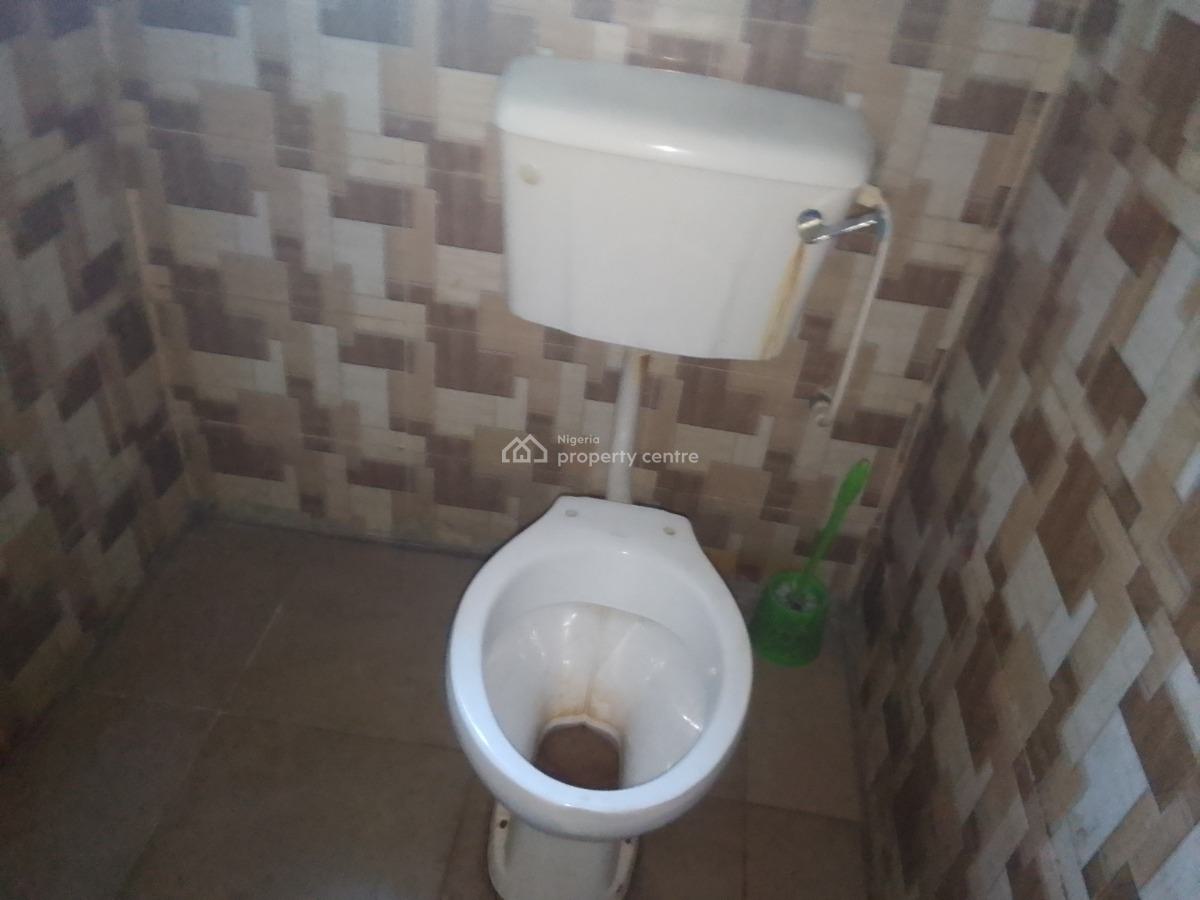Spacious Luxury 2 Bedroom Flat with Excellent Features, Newtown Estate, Ogombo, Ajah, Lagos, Flat / Apartment for Rent