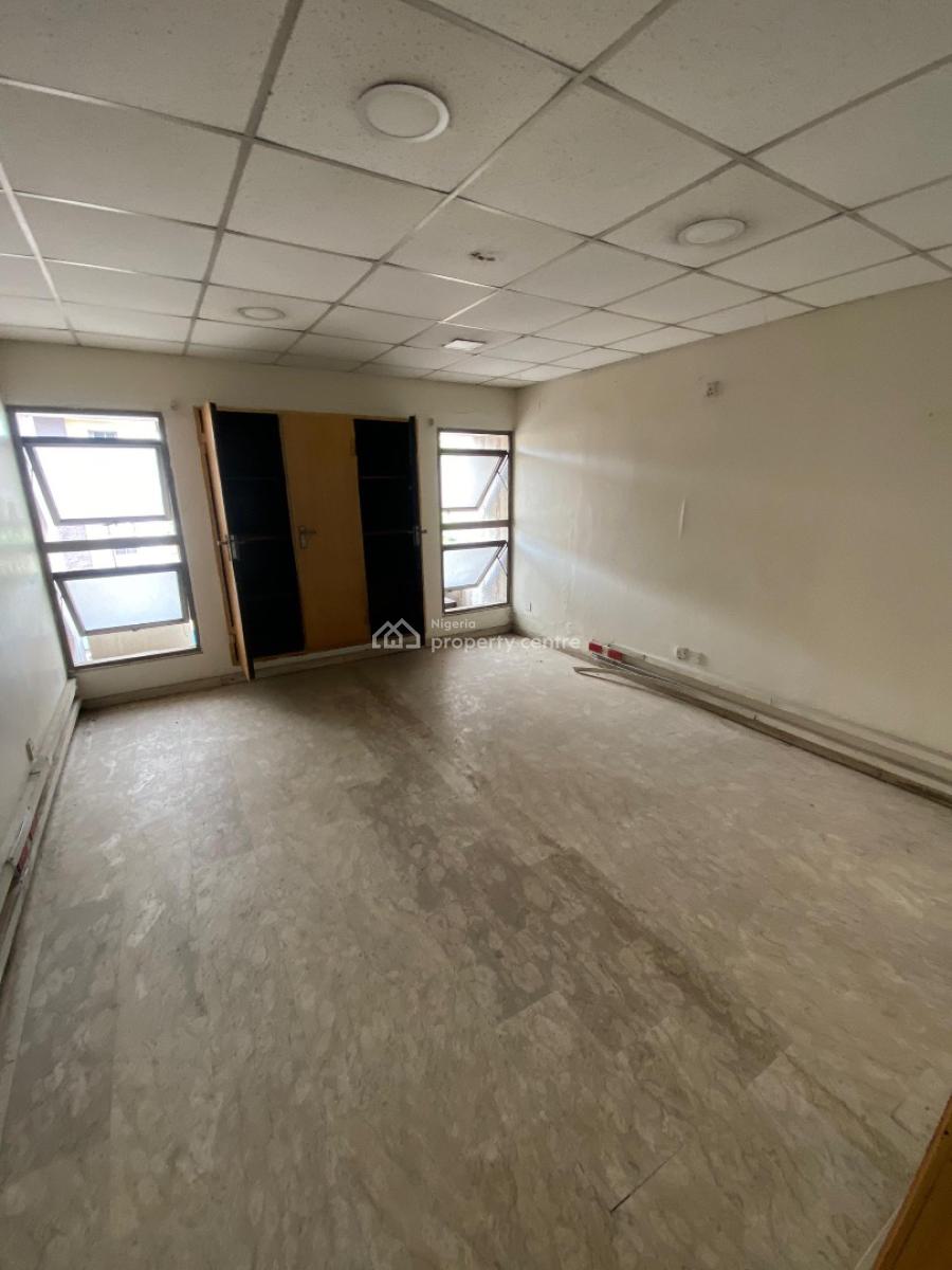 Tastefully Built 18 Units of Four (4) Bedroom Apartments with 2 P-hous, Victoria Island, Victoria Island (vi), Lagos, Commercial Property for Rent