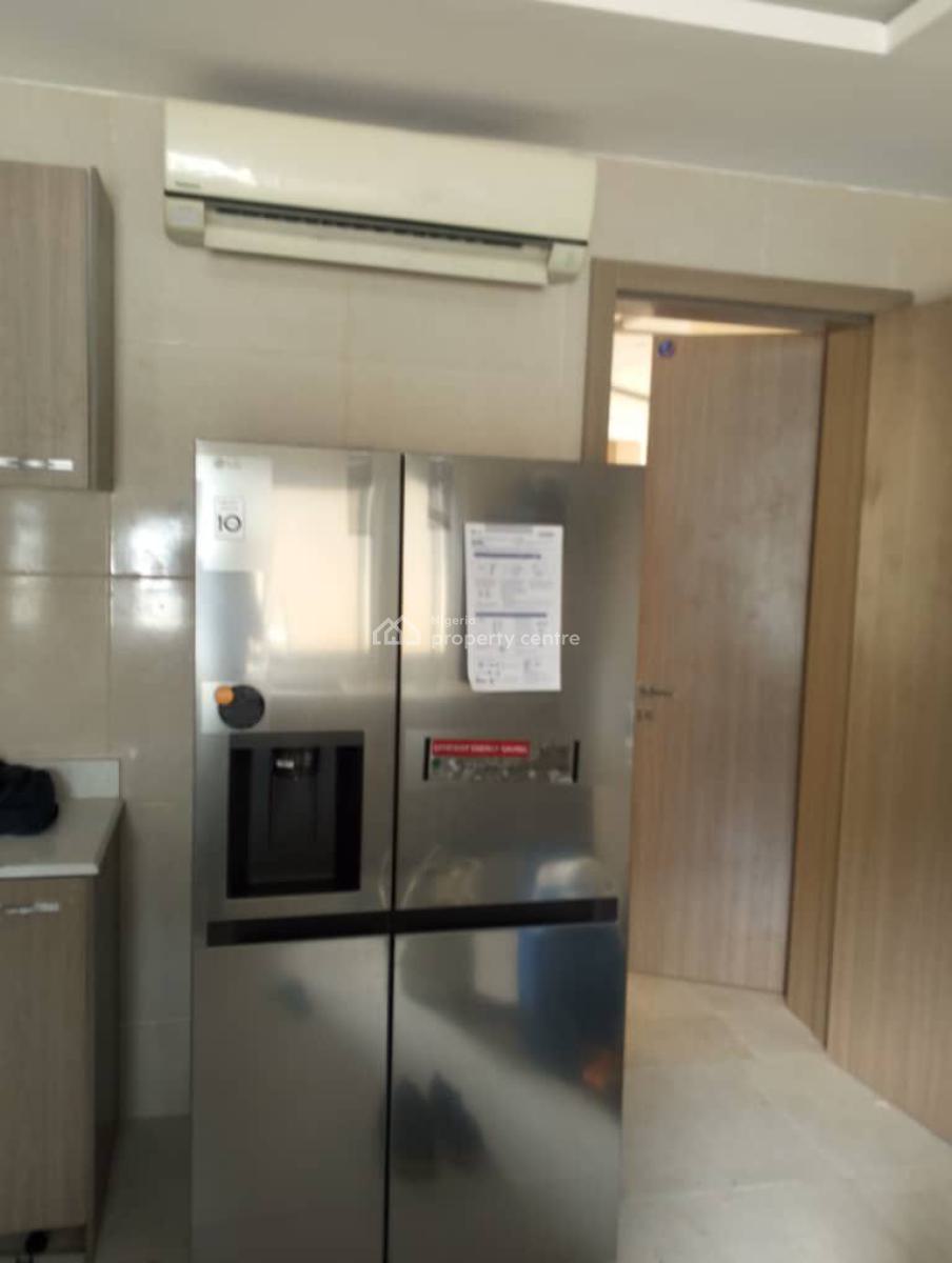 28 Units of Newly Renovated 3 Bedroom Flats with 1 Room Bq Each, Old Ikoyi, Old Ikoyi, Ikoyi, Lagos, Flat / Apartment for Rent