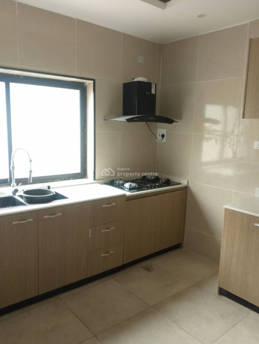 28 Units of Newly Renovated 3 Bedroom Flats with 1 Room Bq Each, Old Ikoyi, Old Ikoyi, Ikoyi, Lagos, Flat / Apartment for Rent