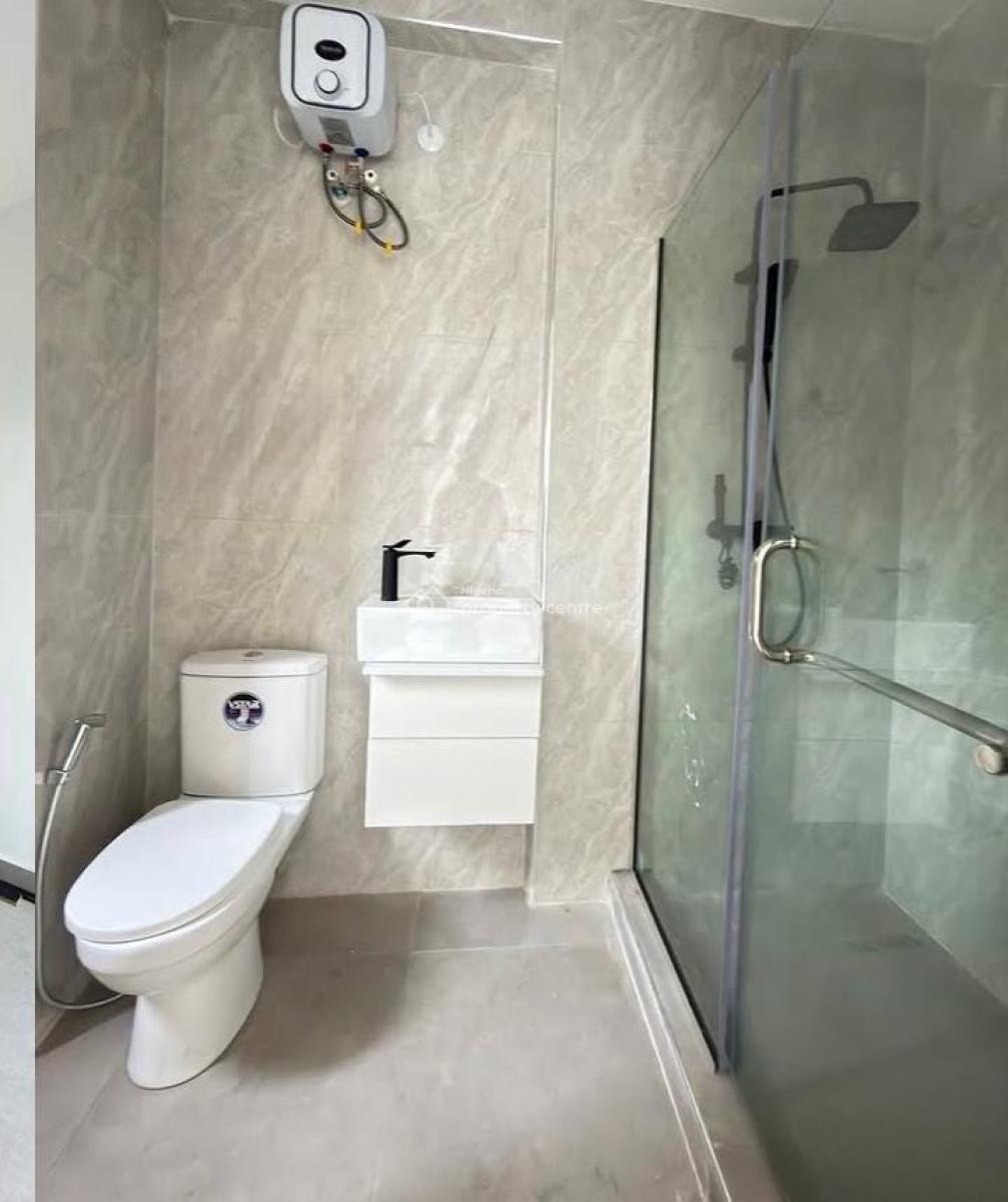 1 Bedroom Flat, Off Admiralty Way Lekki Phase 1, Lekki Phase 1, Lekki, Lagos, Mini Flat (room and Parlour) for Rent