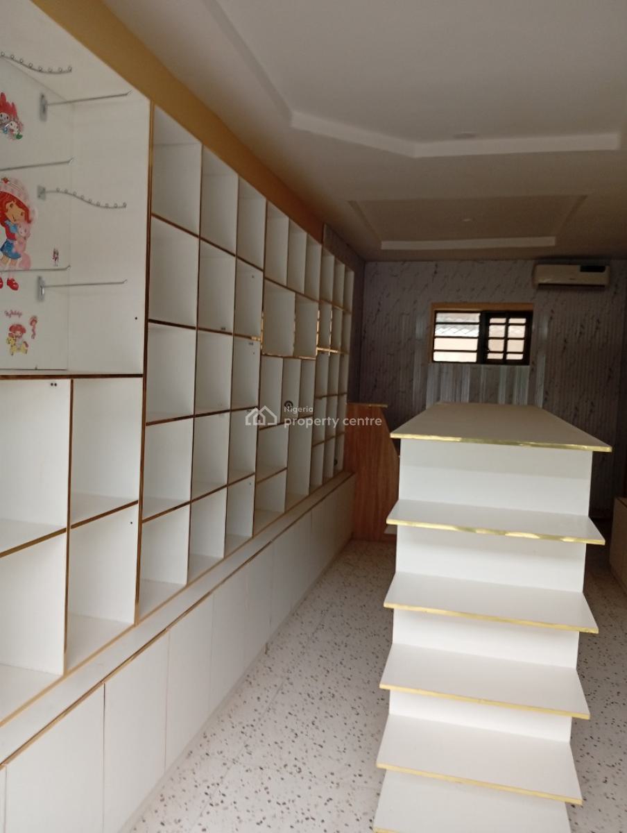 Open Plan and Furnished Shop Space Measuring 26sqm on 2nd Floor, Orchid Road, Lekki, Lagos, Shop for Rent