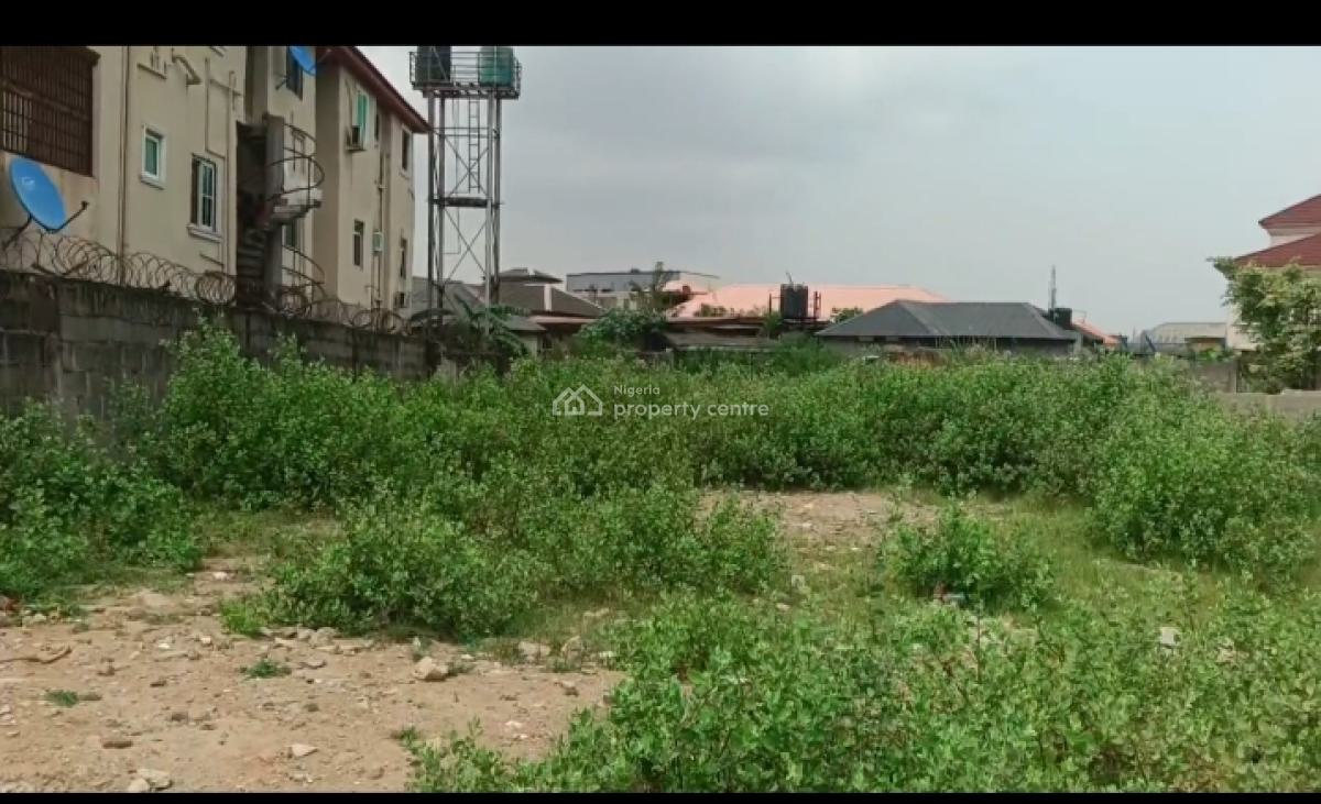 a Prime Vacant Corner Piece Bare Land Measuring 800sqm, Akoka, Yaba, Lagos, Land for Sale