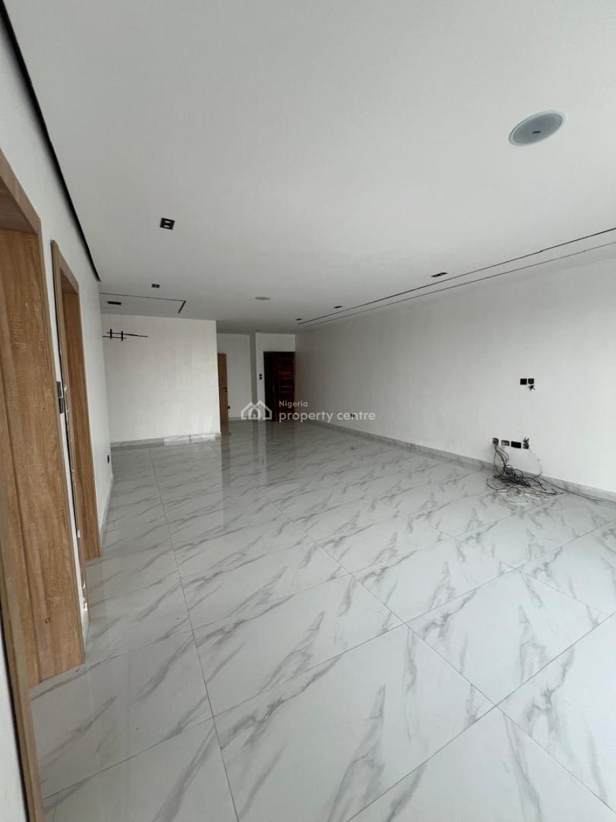 Spacious Luxury 2 Bedroom Apartment with a Room Bq, Lekki Phase1, Lekki, Lagos, Flat / Apartment for Sale