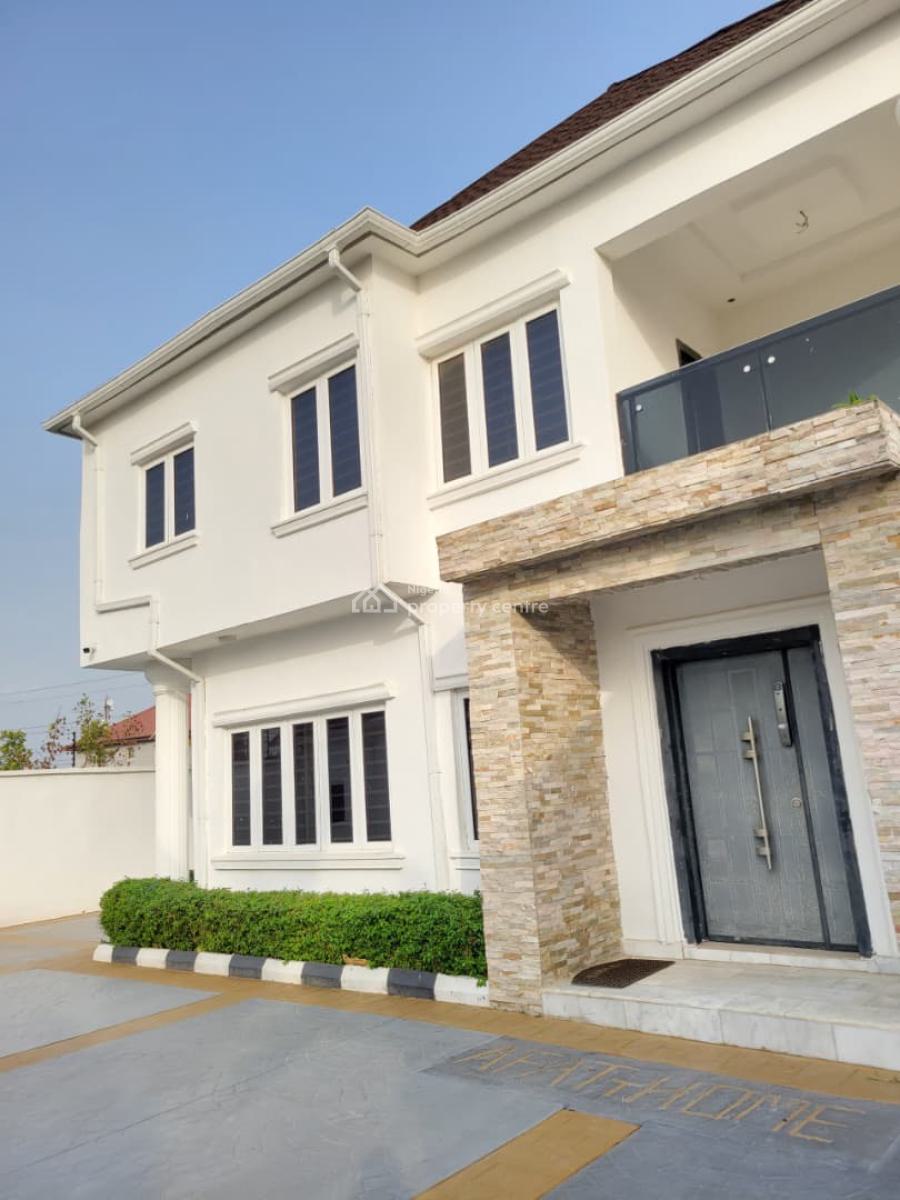 Beautiful Spacious Two Bedroom Flat, Greenville Estate Badore, Ajah, Lagos, Flat / Apartment for Rent