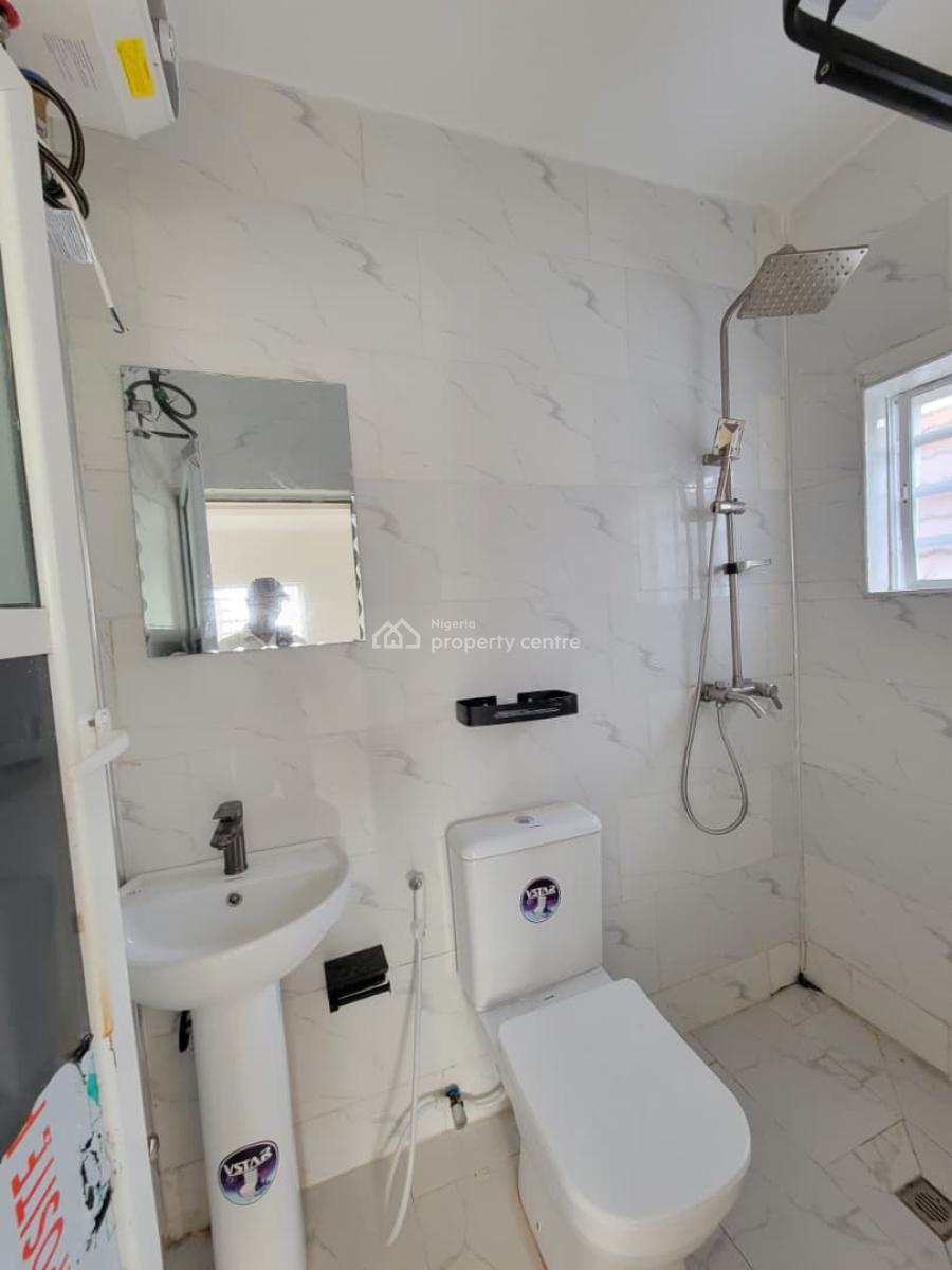 Beautiful Spacious Two Bedroom Flat, Greenville Estate Badore, Ajah, Lagos, Flat / Apartment for Rent