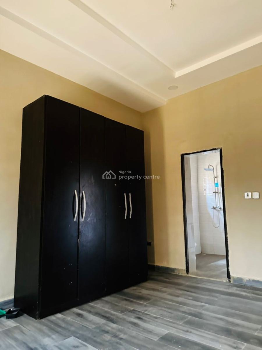 New and Modern 5 Bedroom Bungalow in a Cozy Area, Ayegoro By Carlton Gate, Akobo, Ibadan, Oyo, Detached Bungalow for Sale