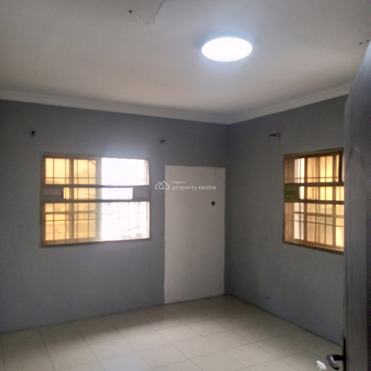 Decent 3 Bed Room Flat in Ijesha Surulere, Off Agulagika Street Ijesha Surulere, Ijesha, Surulere, Lagos, Flat / Apartment for Rent