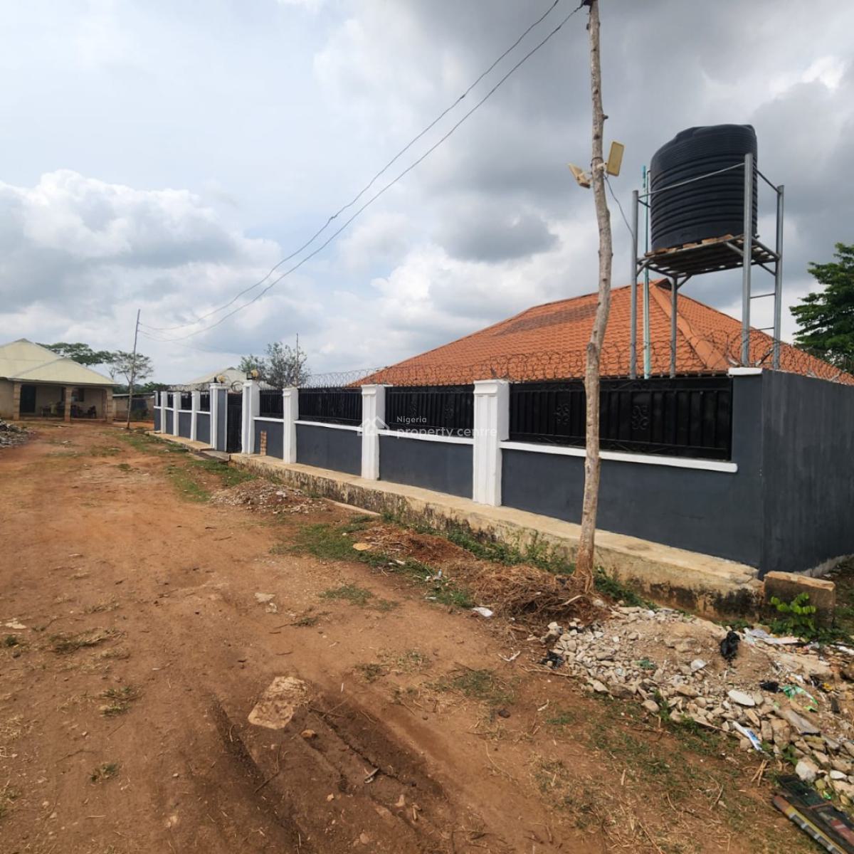 Standard 3 Bedroom Bungalow on 2 Plots of Land, Omi Adio, Apata, Ibadan, Oyo, Detached Bungalow for Sale