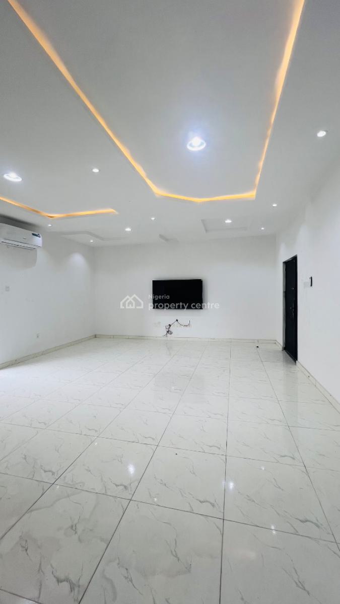 Tastefully Built 2bedroom Apartment, Lekki Phase 1, Lekki, Lagos, Flat / Apartment for Rent