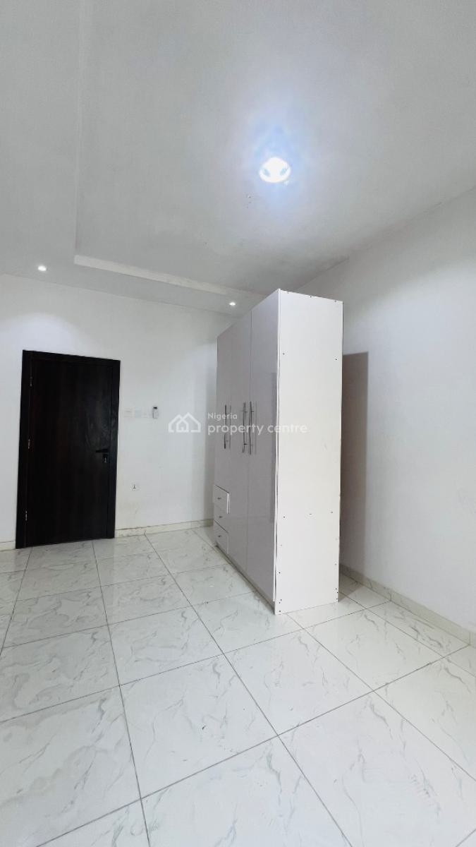Tastefully Built 2bedroom Apartment, Lekki Phase 1, Lekki, Lagos, Flat / Apartment for Rent