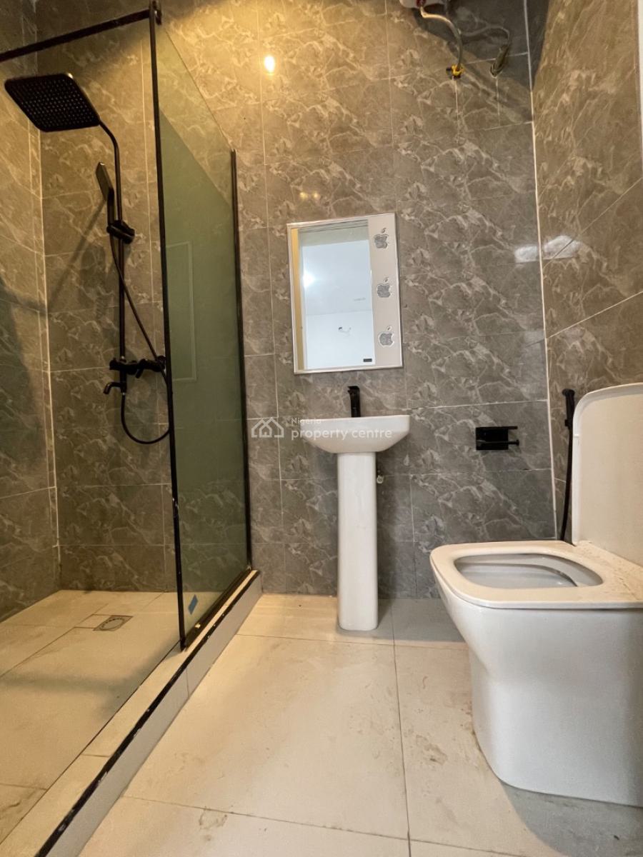 Wonderfully Finished 2 Bedroom Apartment in a Communal Living Space, Ologolo, Lekki, Lagos, Flat / Apartment for Sale