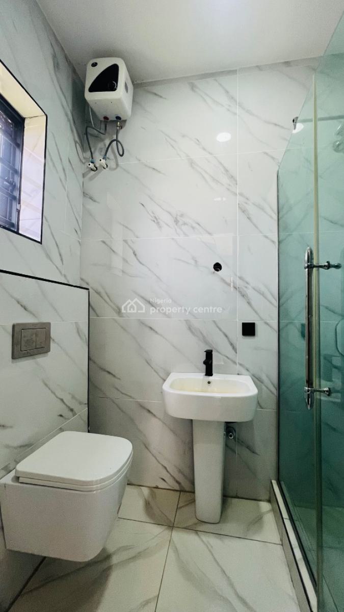 Brand New 2bedroom Apartment, Lekki Phase 1, Lekki, Lagos, Flat / Apartment for Rent