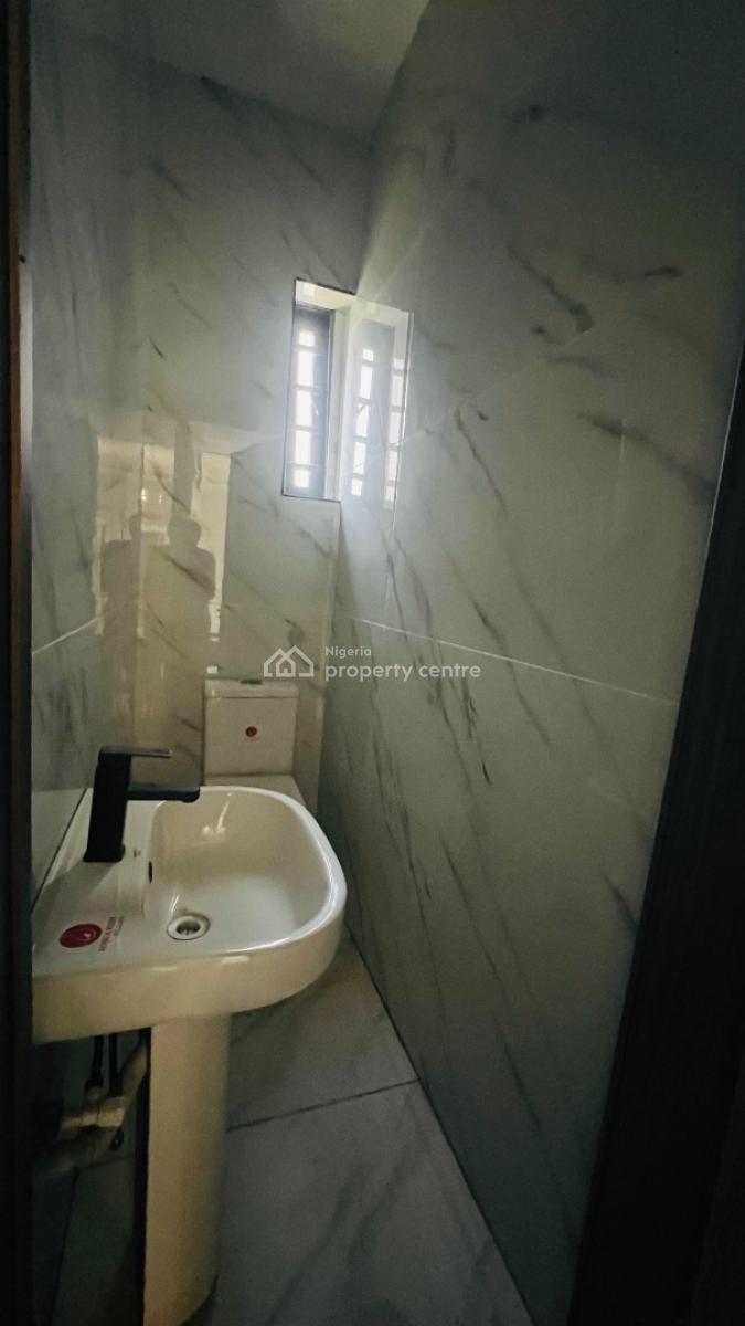 Brand New 2bedroom Apartment, Lekki Phase 1, Lekki, Lagos, Flat / Apartment for Rent