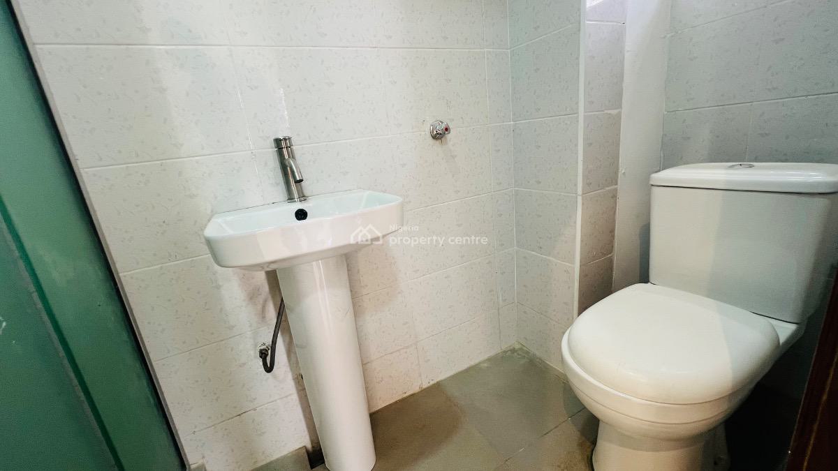 Brand New 3bedroom Apartment, Lekki Phase 1, Lekki, Lagos, Flat / Apartment for Rent