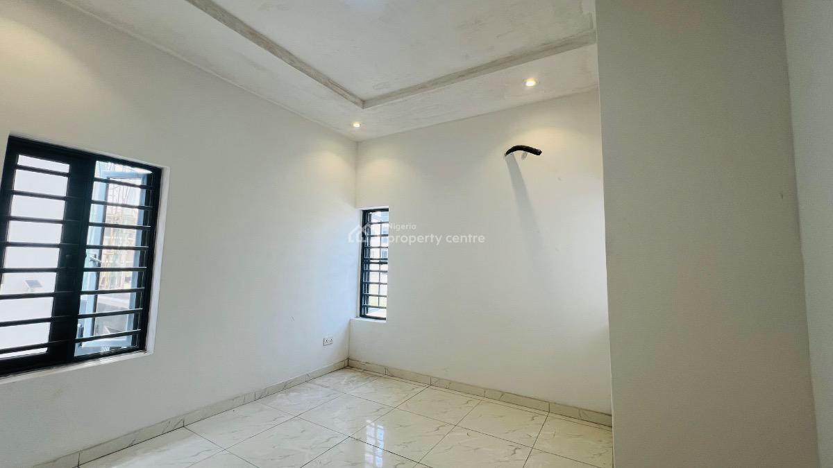 Brand New 3bedroom Apartment, Lekki Phase 1, Lekki, Lagos, Flat / Apartment for Rent