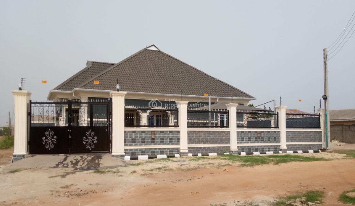 Luxury Top-notch 3bedroom Bungalow, Selewu Estate, Igbogbo, Ikorodu, Lagos, Detached Bungalow for Sale