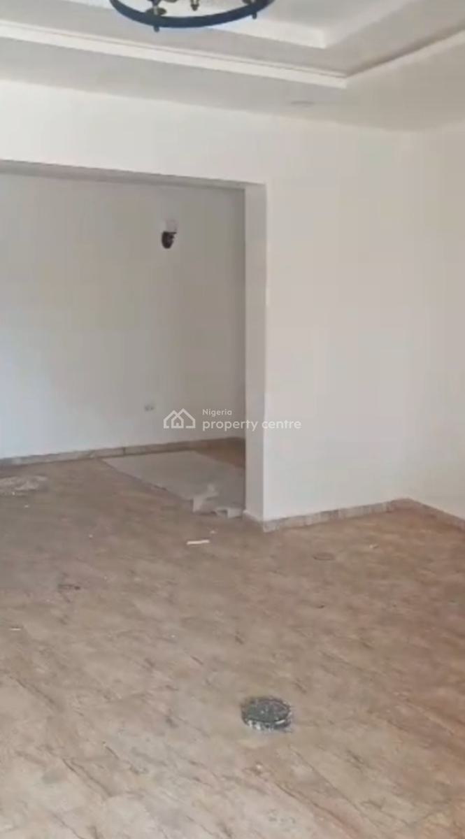 Over Spaciously Built 3 Bedrooms Flat, Very Clean 5m Annum, Gaduwa, Abuja, Flat / Apartment for Rent