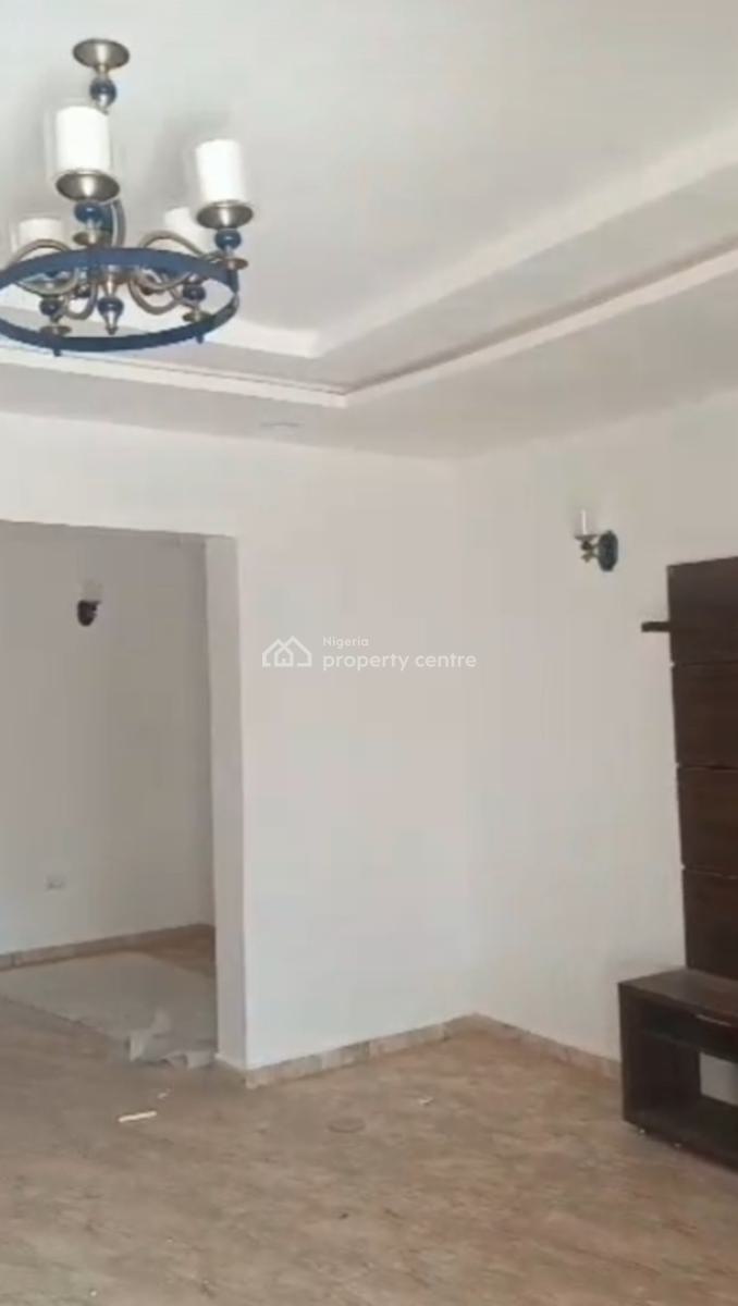 Over Spaciously Built 3 Bedrooms Flat, Very Clean 5m Annum, Gaduwa, Abuja, Flat / Apartment for Rent