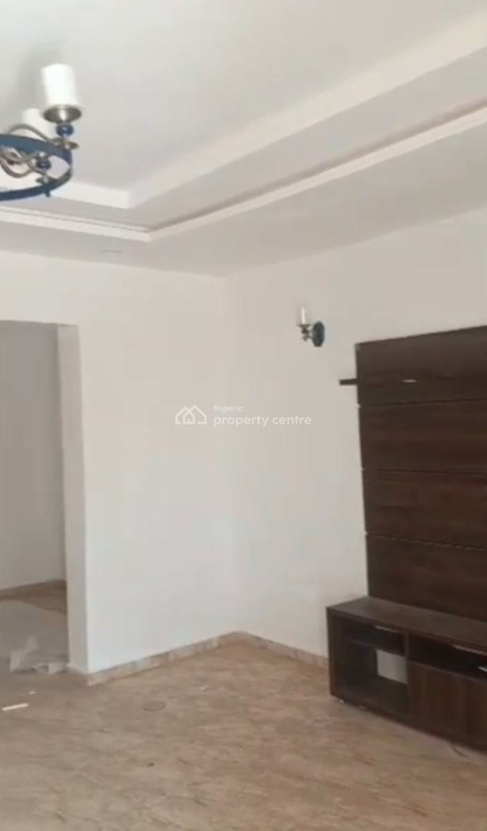 Over Spaciously Built 3 Bedrooms Flat, Very Clean 5m Annum, Gaduwa, Abuja, Flat / Apartment for Rent