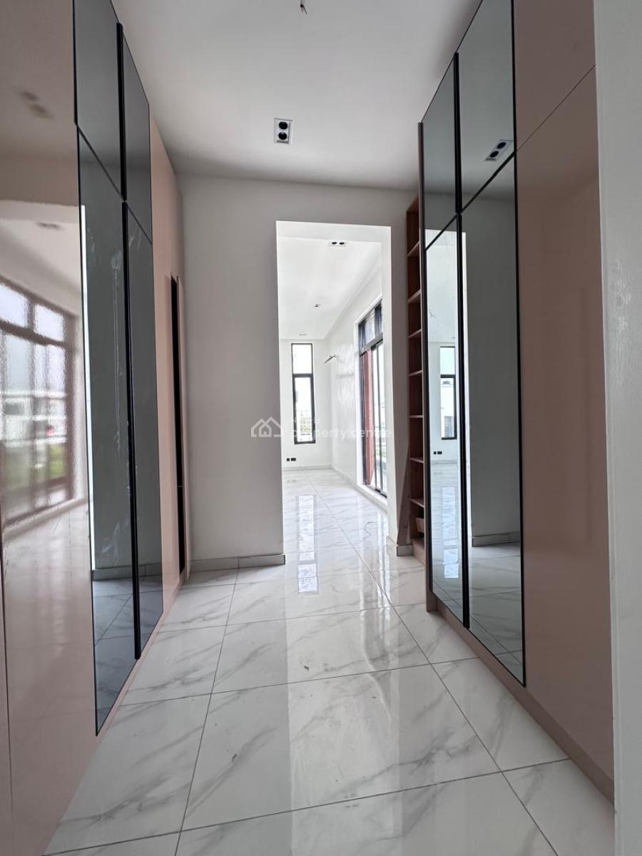 Elegant Spacious 5bedroom Fully Detached  Duplex with Pool + Gym, & Bq, Ikota, Lekki, Lagos, Detached Duplex for Sale