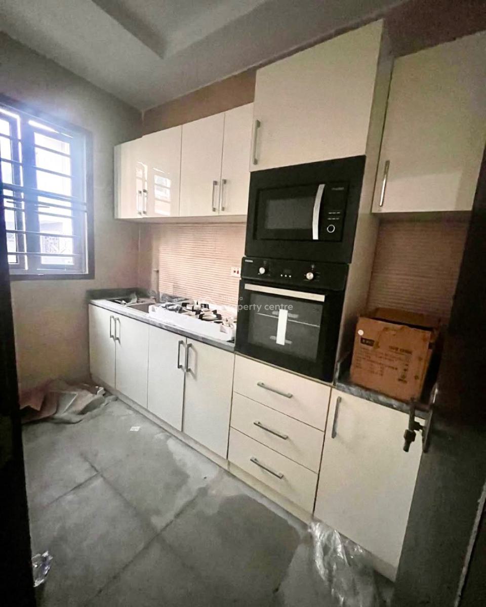 1 Bedroom Apartment, Ikate Elegushi, Lekki, Lagos, Mini Flat (room and Parlour) for Sale