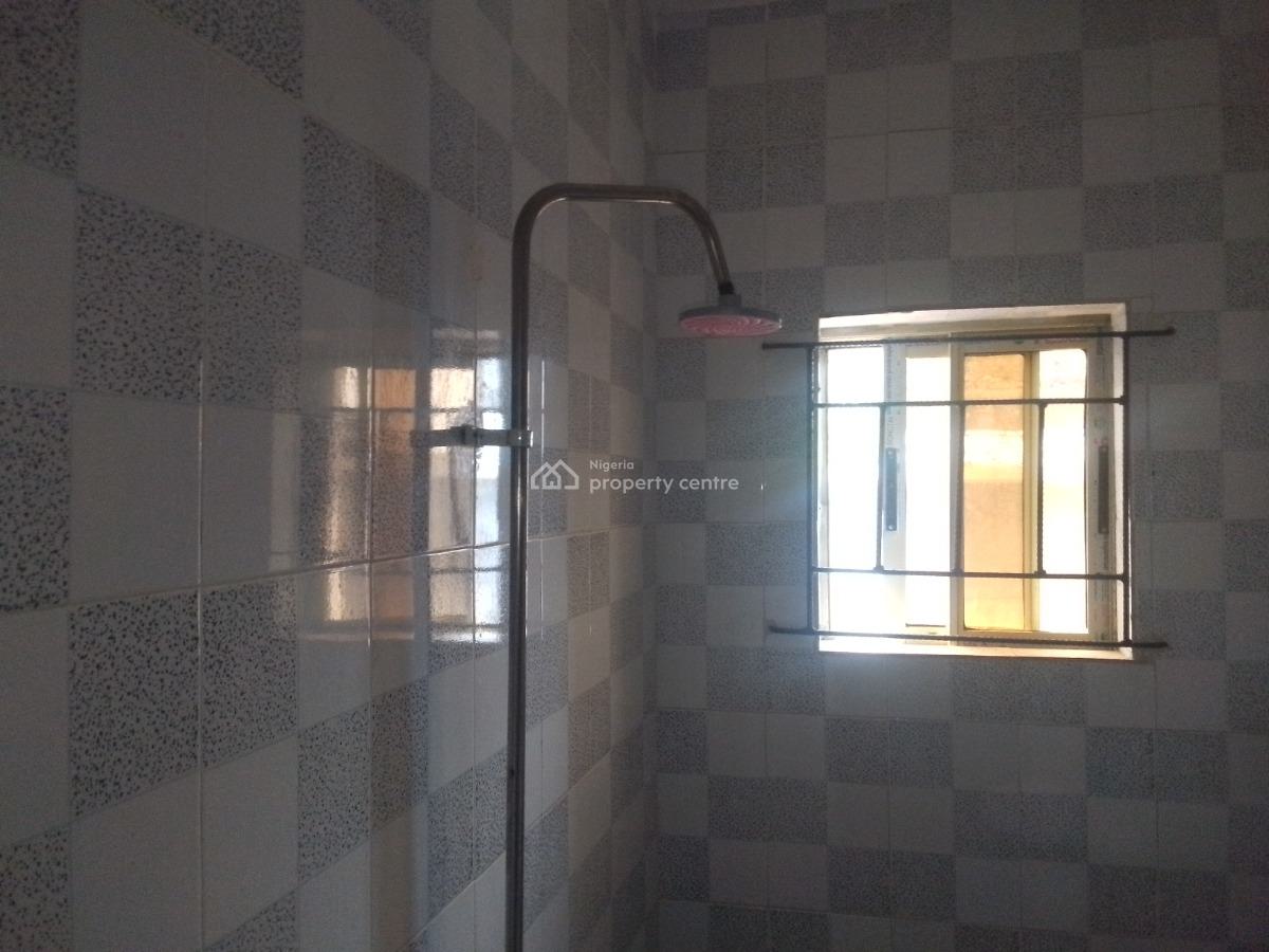 Spacious Luxury 3 Bedroom Flat with Excellent Features, Newtown Estate Rd, Ogombo, Ajah, Lagos, Flat / Apartment for Rent