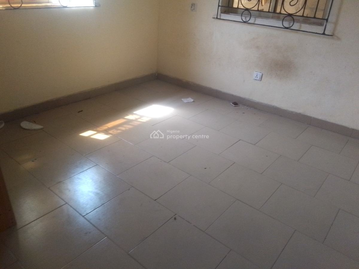 Spacious Luxury 3 Bedroom Flat with Excellent Features, Newtown Estate Rd, Ogombo, Ajah, Lagos, Flat / Apartment for Rent