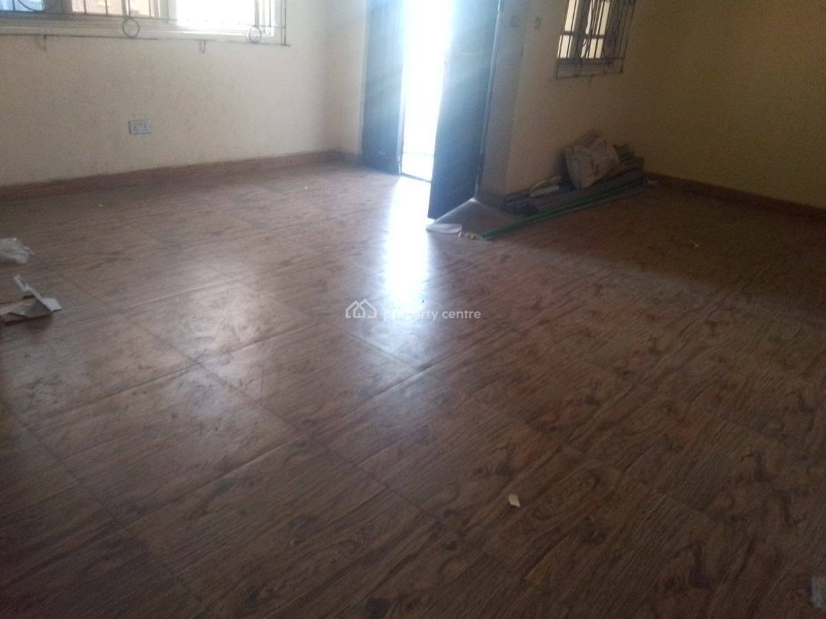 Spacious Luxury 3 Bedroom Flat with Excellent Features, Newtown Estate Rd, Ogombo, Ajah, Lagos, Flat / Apartment for Rent