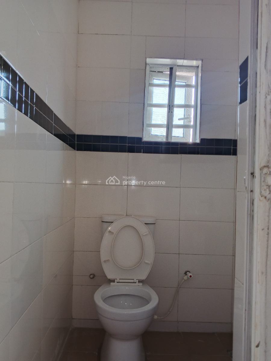 a Standard and Spacious Miniflat Available in a Serene Area, Alagomeji, Alagomeji, Yaba, Lagos, Mini Flat (room and Parlour) for Rent