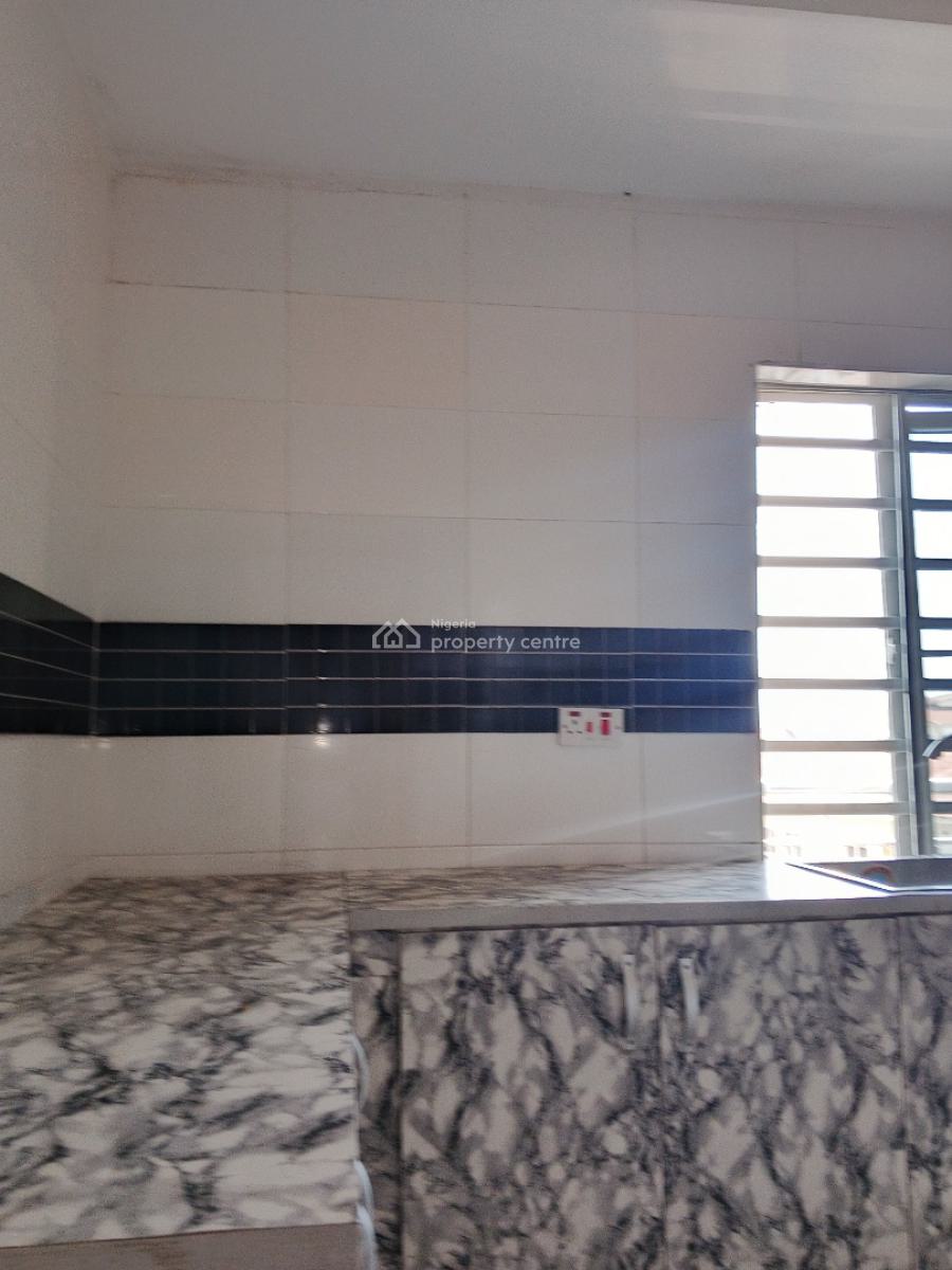 a Standard and Spacious Miniflat Available in a Serene Area, Alagomeji, Alagomeji, Yaba, Lagos, Mini Flat (room and Parlour) for Rent