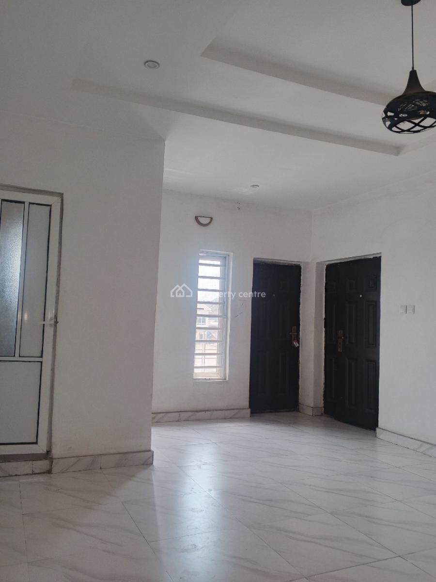 a Standard and Spacious Miniflat Available in a Serene Area, Alagomeji, Alagomeji, Yaba, Lagos, Mini Flat (room and Parlour) for Rent
