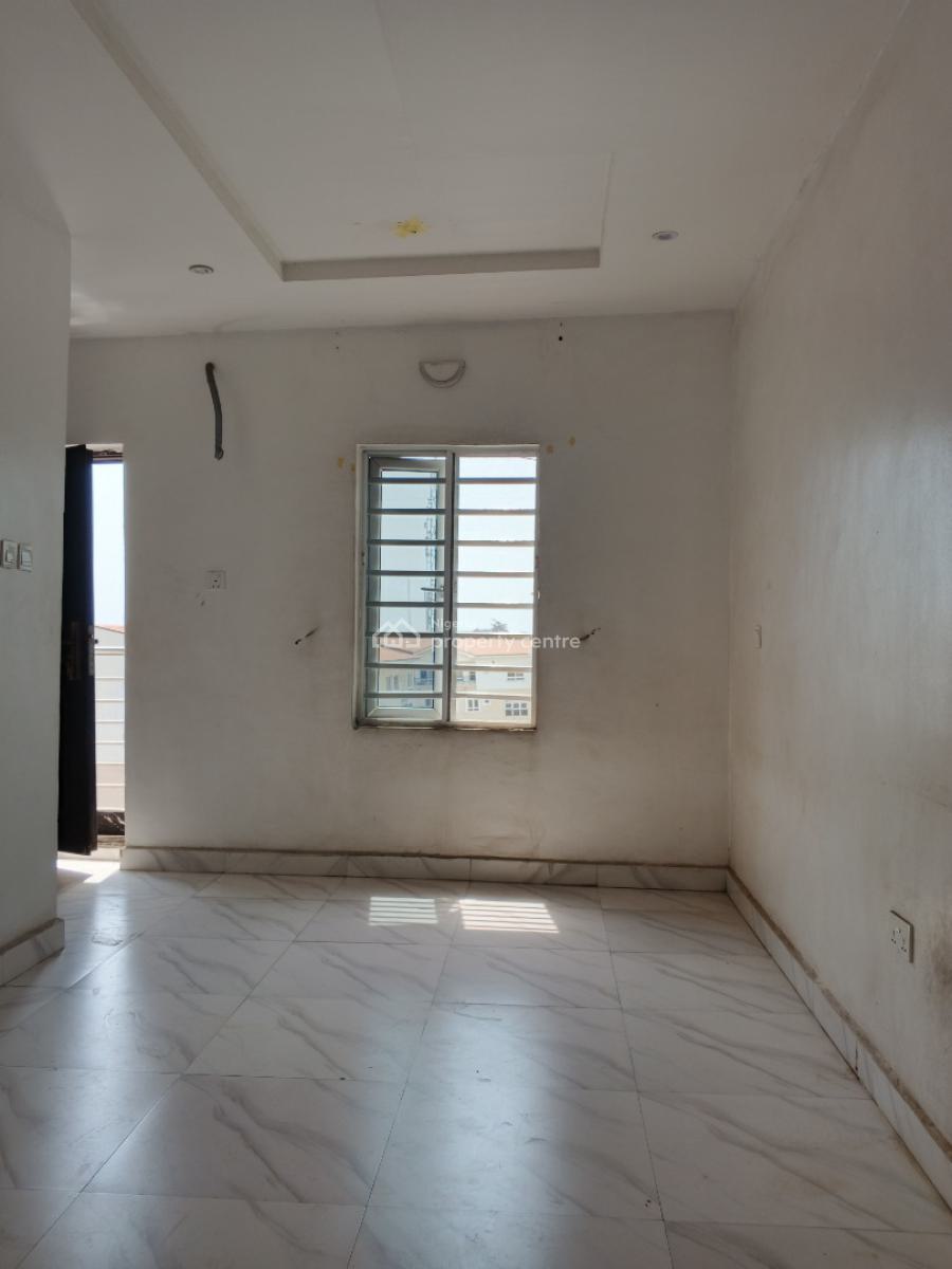 a Standard and Spacious Miniflat Available in a Serene Area, Alagomeji, Alagomeji, Yaba, Lagos, Mini Flat (room and Parlour) for Rent