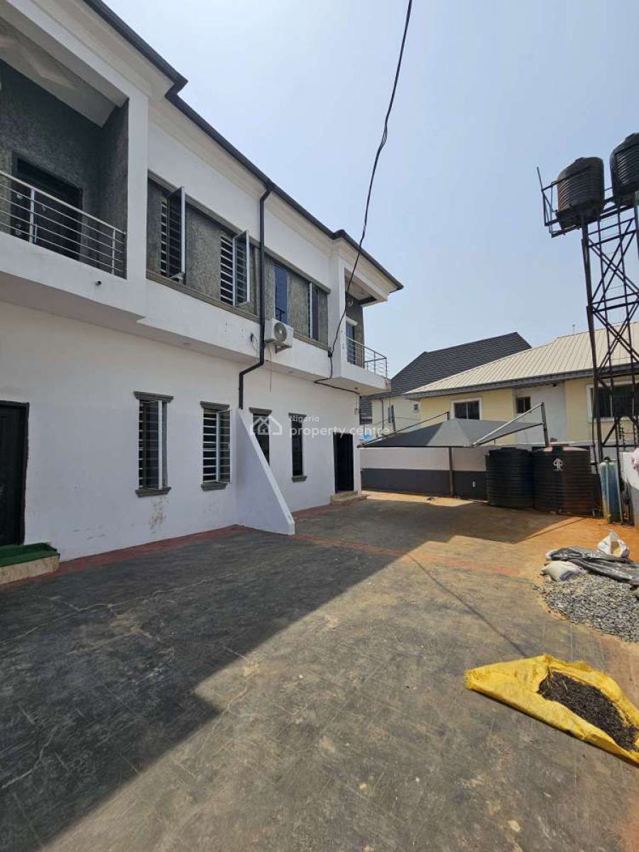 4bedrooms Semi Detached Duplex with Bq, Ajah, Lagos, Semi-detached Duplex for Rent