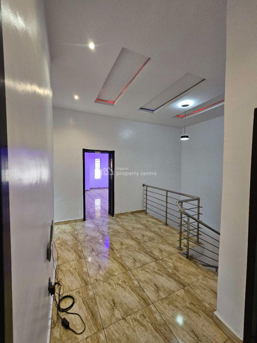 4bedrooms Semi Detached Duplex with Bq, Ajah, Lagos, Semi-detached Duplex for Rent