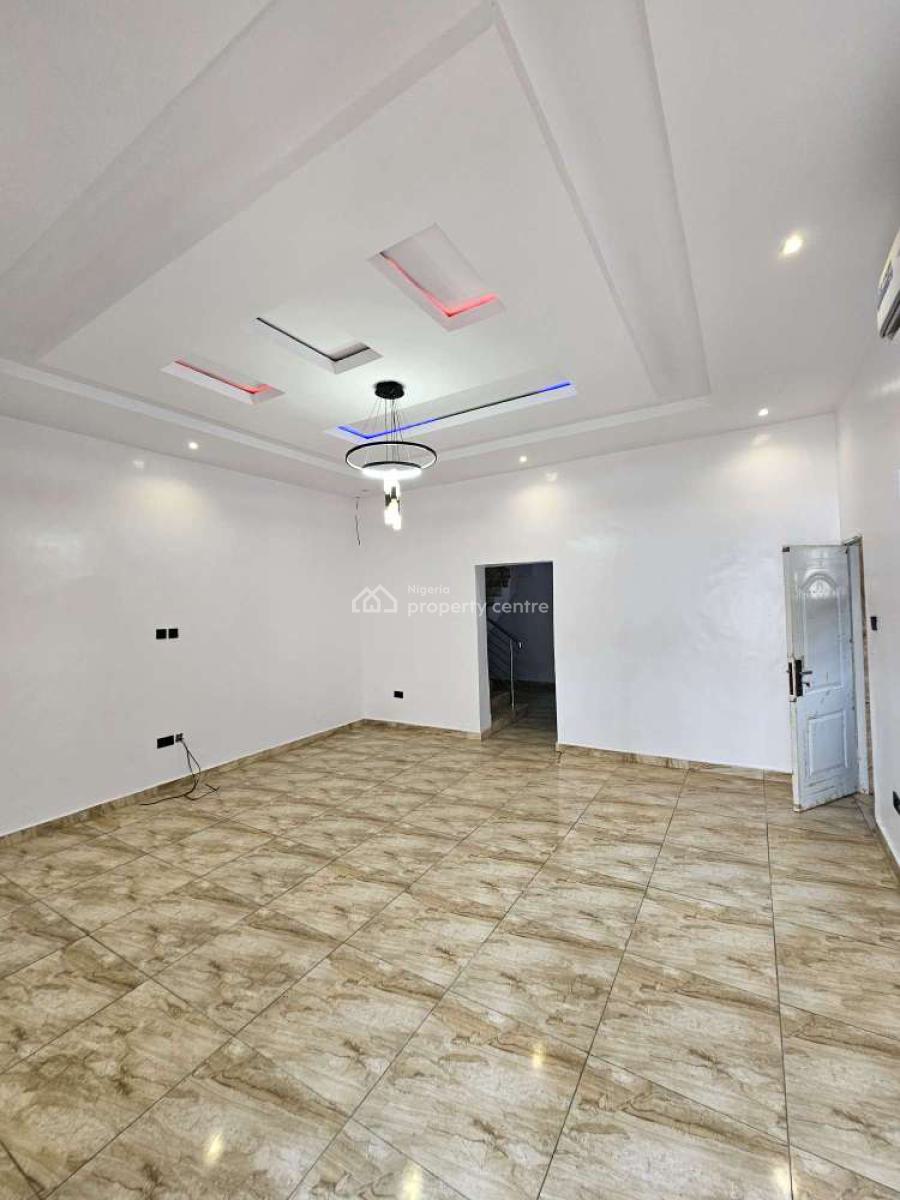 4bedrooms Semi Detached Duplex with Bq, Ajah, Lagos, Semi-detached Duplex for Rent
