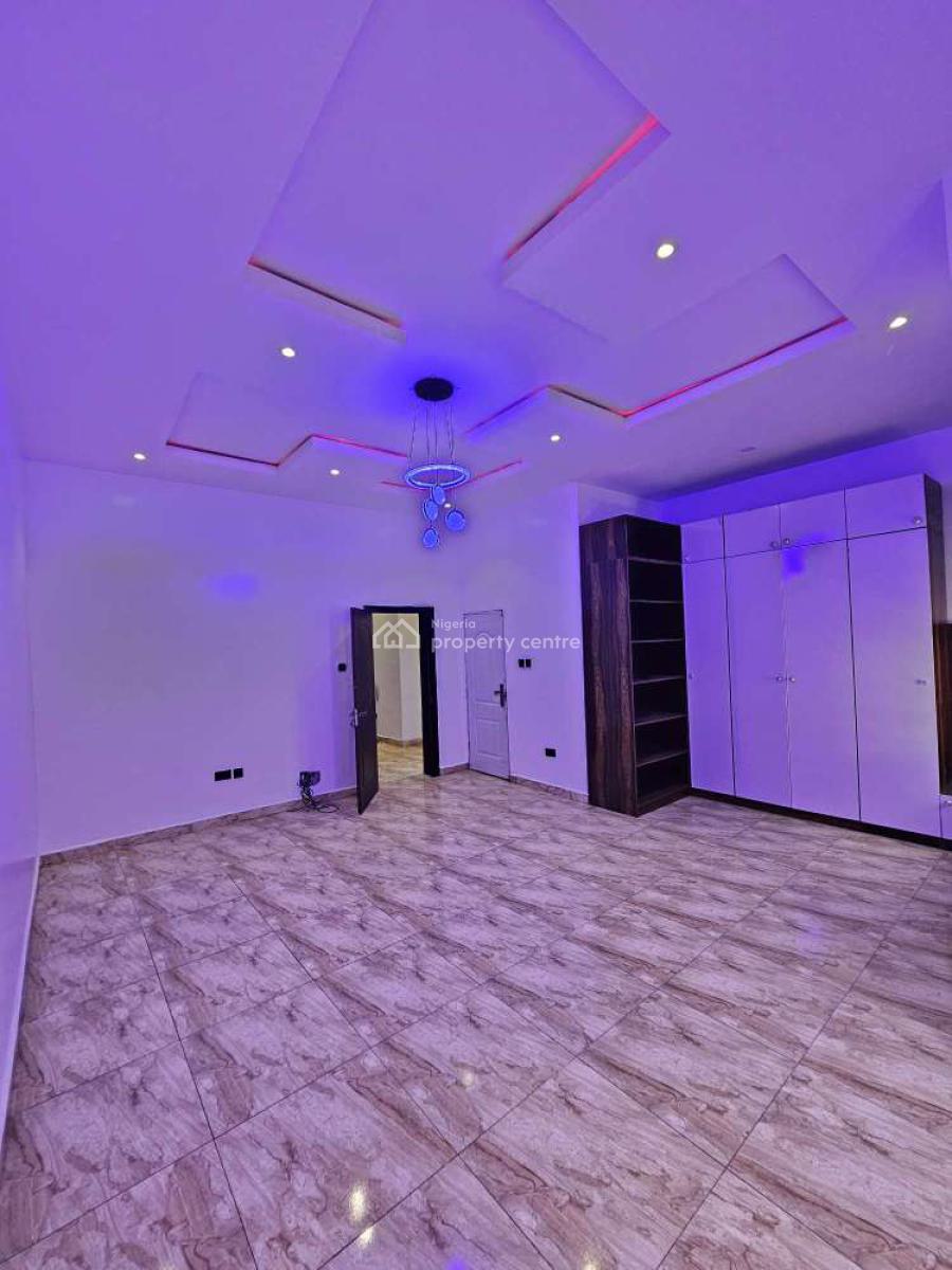 4bedrooms Semi Detached Duplex with Bq, Ajah, Lagos, Semi-detached Duplex for Rent