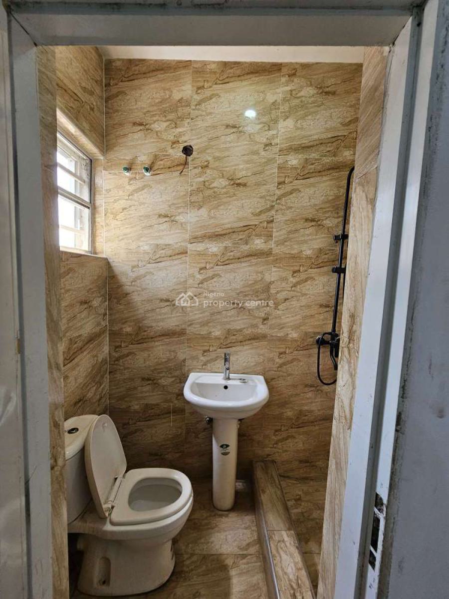 4bedrooms Semi Detached Duplex with Bq, Ajah, Lagos, Semi-detached Duplex for Rent