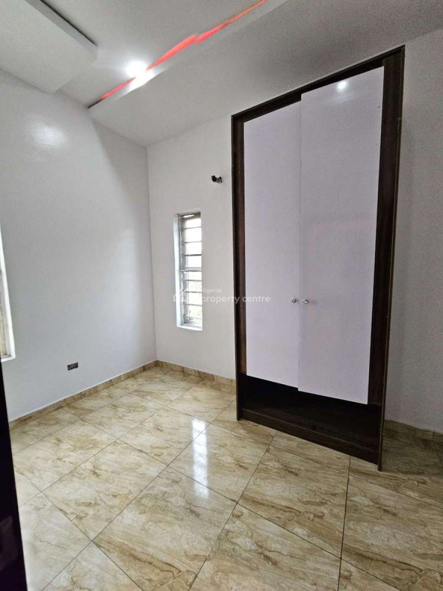 4bedrooms Semi Detached Duplex with Bq, Ajah, Lagos, Semi-detached Duplex for Rent