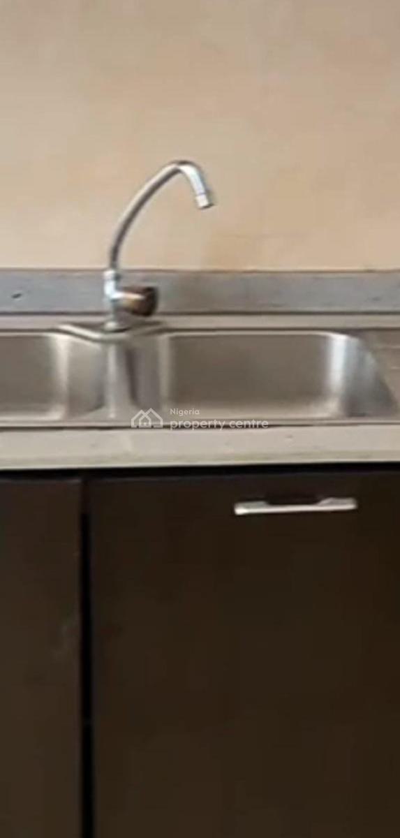 Standard Mini Flat Available in Lekki Phase 1, U3 Estate, Lekki Phase 1, Lekki, Lagos, Mini Flat (room and Parlour) for Rent