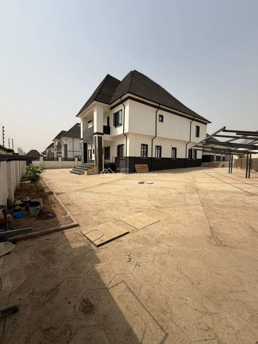 Beautiful 5 Bedroom Detached Duplex, 2rooms Bq, Gwarimpa Extenion. Inside an Estate, Gwarinpa, Abuja, Detached Duplex for Sale