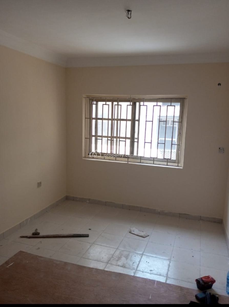 Renovated 4 Bedroom Semi Detached Duplex+ 2bq, Adeniyi Jones, Ikeja, Lagos, Semi-detached Duplex for Rent