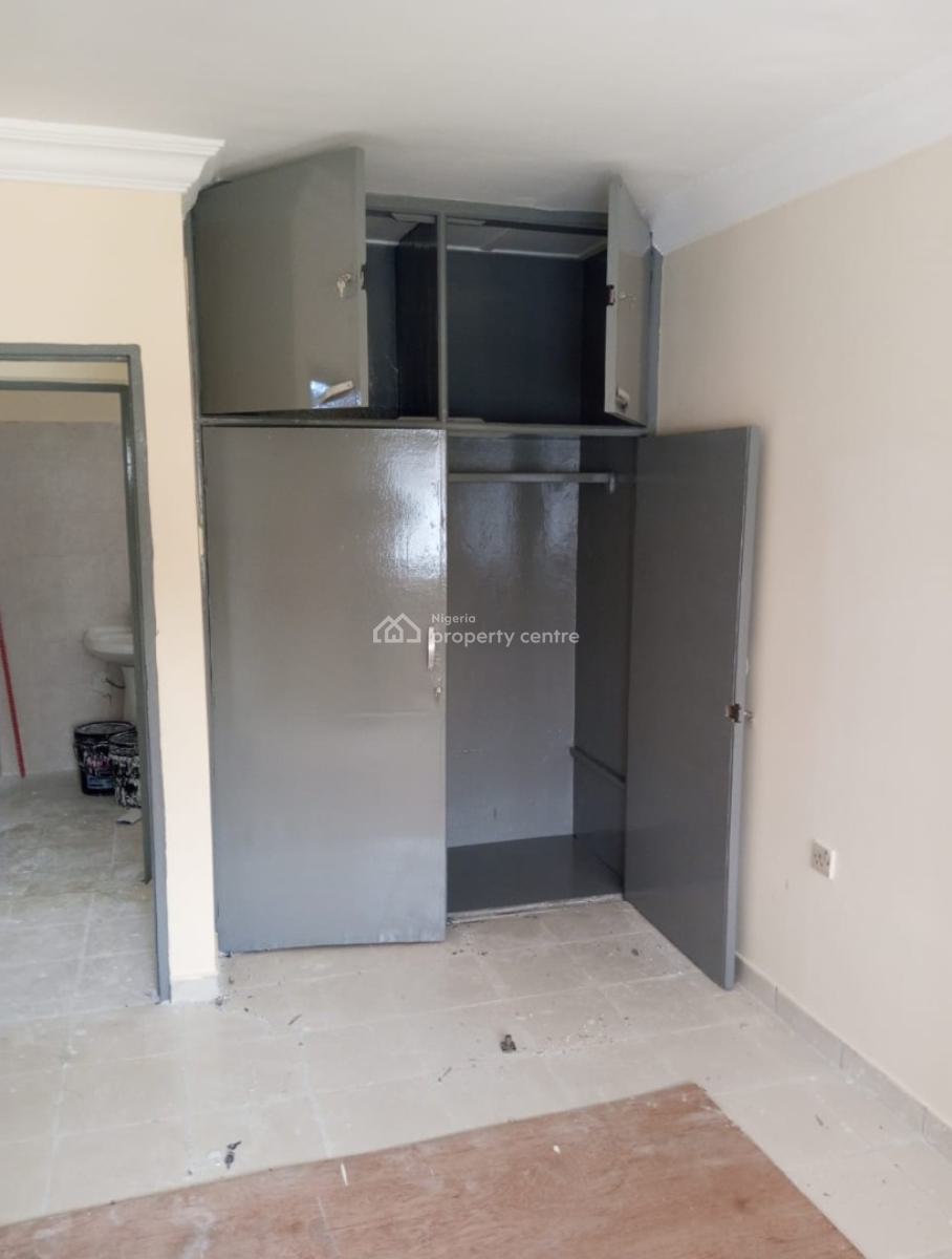 Renovated 4 Bedroom Semi Detached Duplex+ 2bq, Adeniyi Jones, Ikeja, Lagos, Semi-detached Duplex for Rent