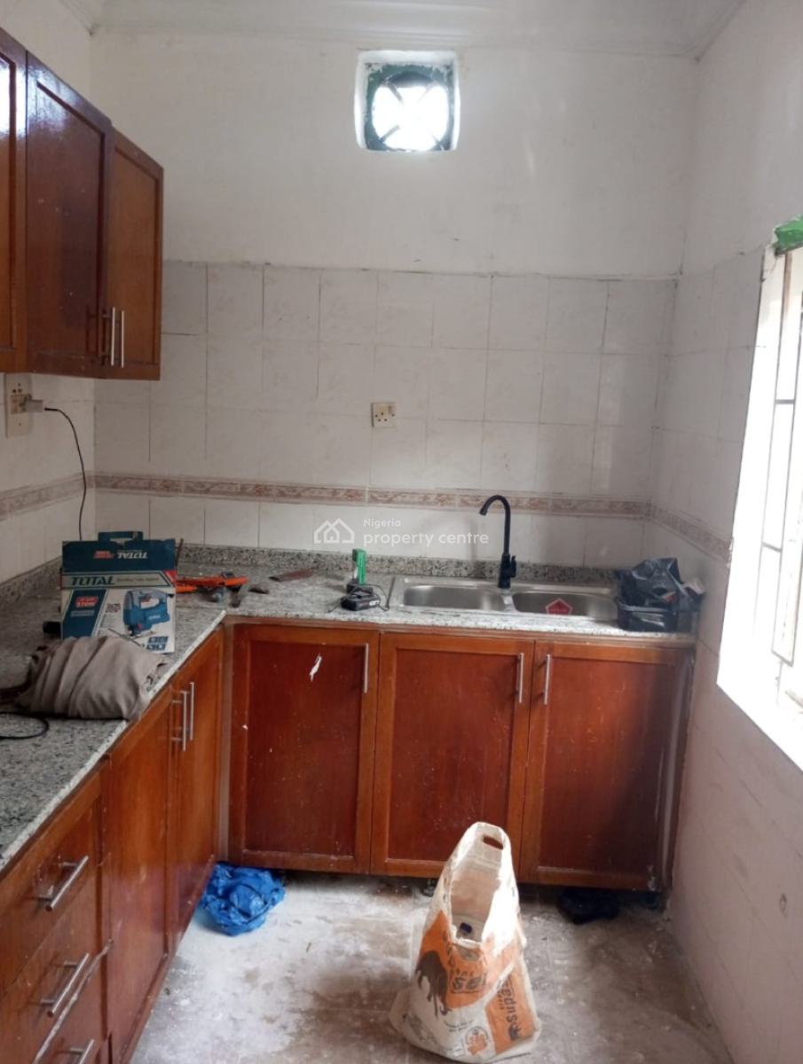 Renovated 4 Bedroom Semi Detached Duplex+ 2bq, Adeniyi Jones, Ikeja, Lagos, Semi-detached Duplex for Rent