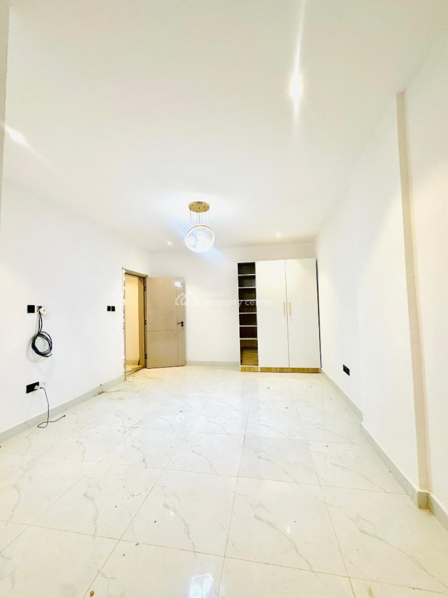 Serviced 2 Bedrooms Maisonette with Bq and Swimming Pool and Gym, Lekki, Lagos, Flat / Apartment for Rent