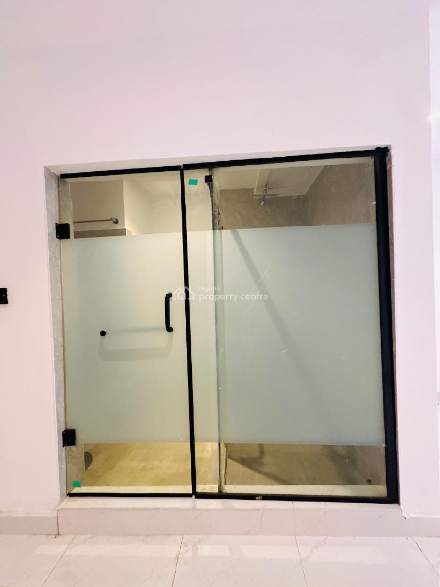 Serviced 2 Bedrooms Maisonette with Bq and Swimming Pool and Gym, Lekki, Lagos, Flat / Apartment for Rent