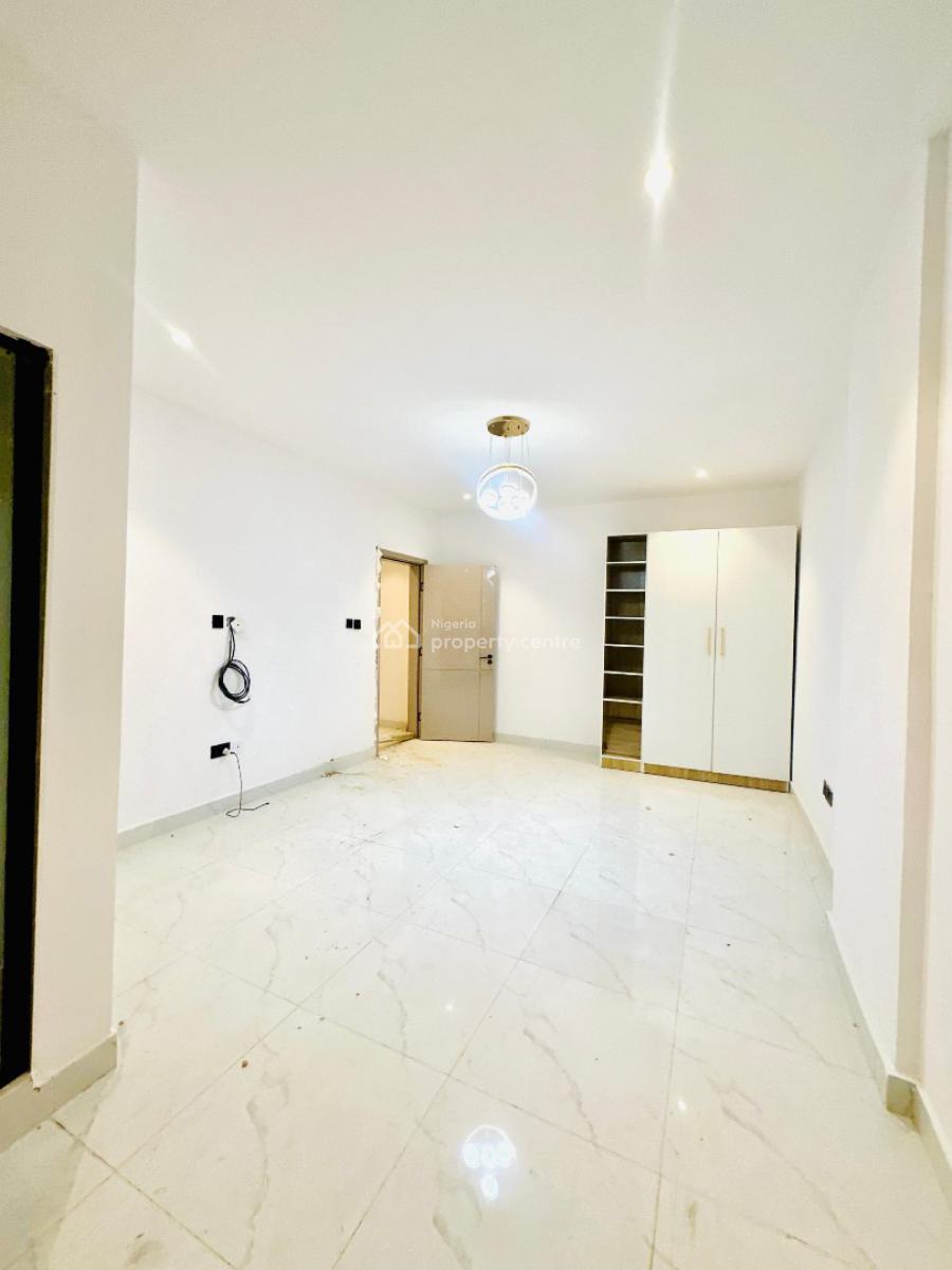 Serviced 2 Bedrooms Maisonette with Bq and Swimming Pool and Gym, Lekki, Lagos, Flat / Apartment for Rent