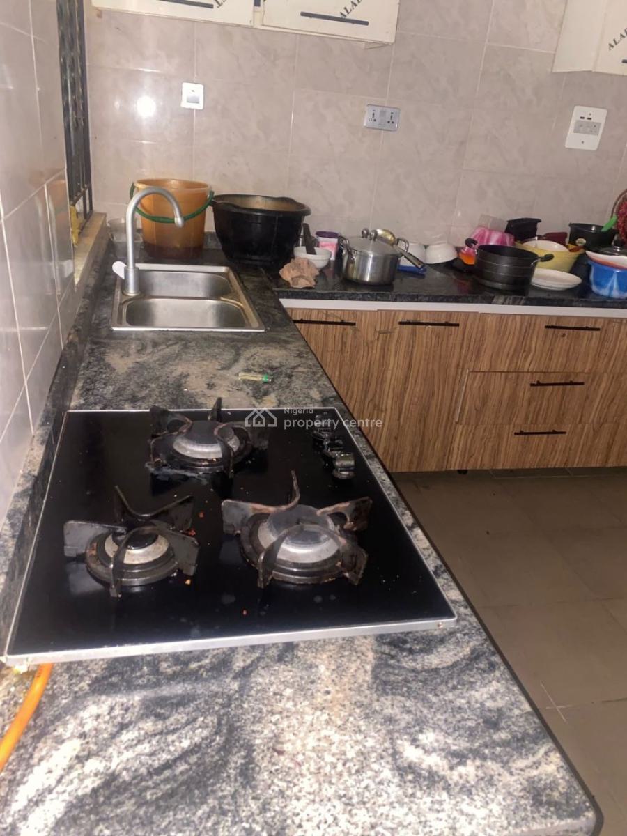 a Spacious Room in a Shared Apartment, Lekki Scheme By Mobil Road, Lekki, Lagos, Self Contain (single Rooms) for Rent